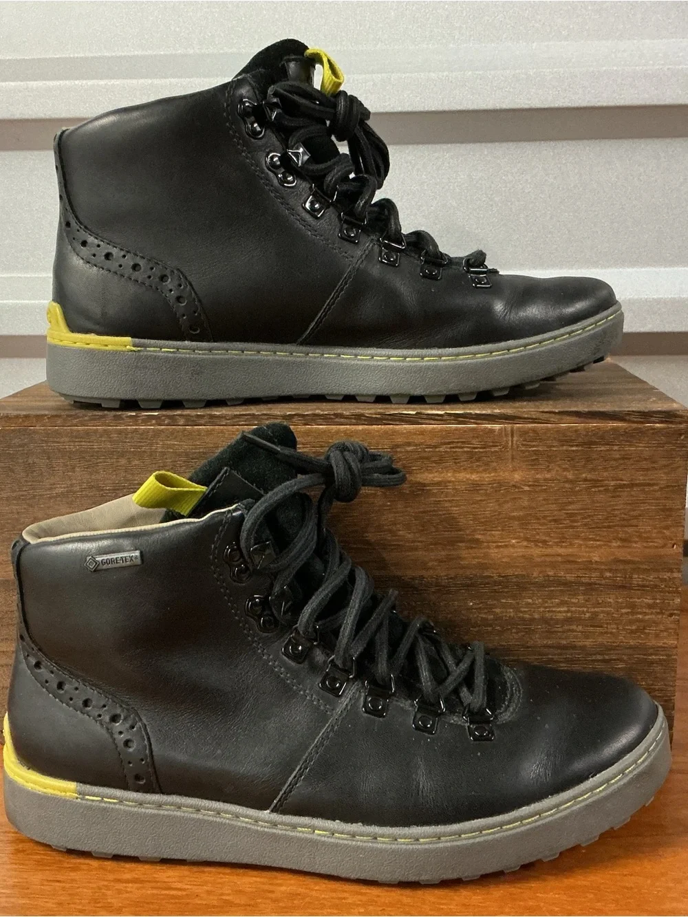 Clarks Men Wave Trail GTX Gore-Tex Black Leather England TOR Boot Size 10
